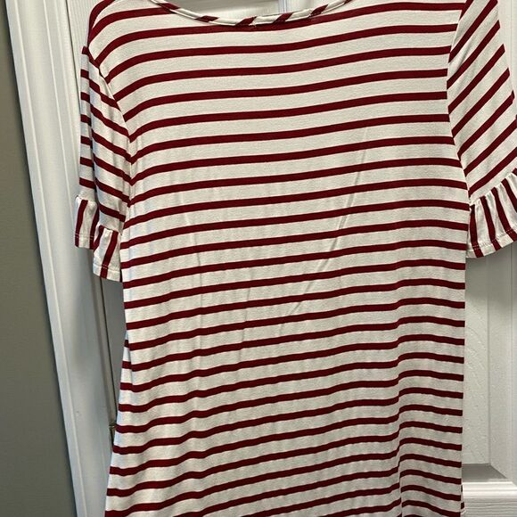 Red and white strip tee - Picture 3 of 3